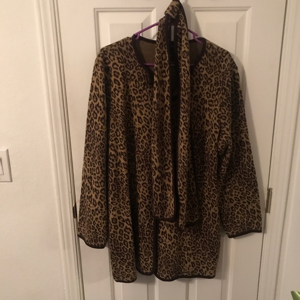 Nina Leonard sweater with matching scarf